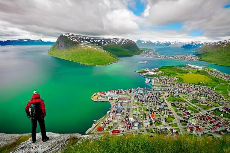 Green Travel Tips for Exploring Norway’s Tromsø